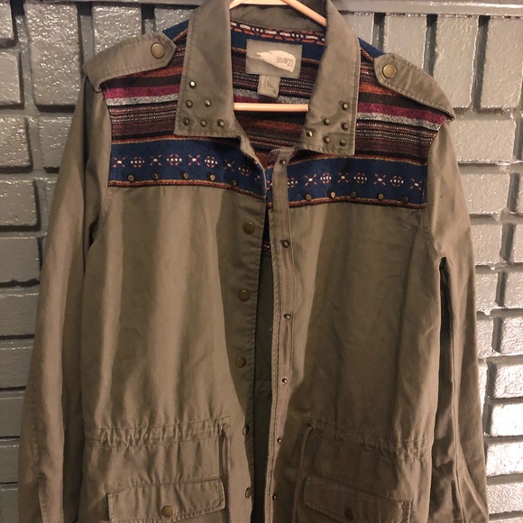 Army Jacket with Aztec pattern - Picture 2 of 6